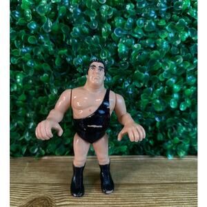 Andre the Giant WWF 1990 Titan Sports Hasbro Action Figure 5” WWE HTF Rare